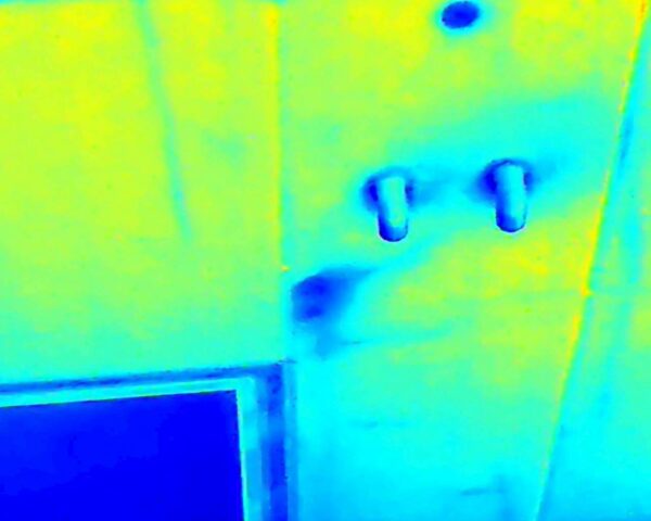 「ドローンによる外壁サーモグラフィー診断（温度差による雨水侵入箇所の特定）大阪」