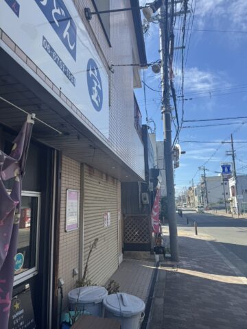 店舗の出入口や通路周辺での施工状況
