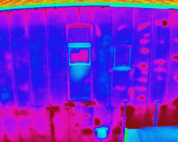 建物外観または建物診断の様子