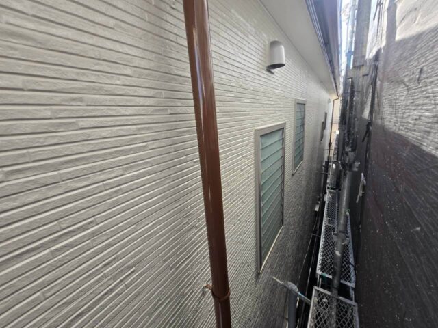 シーリング、塗装施工完了後の建物